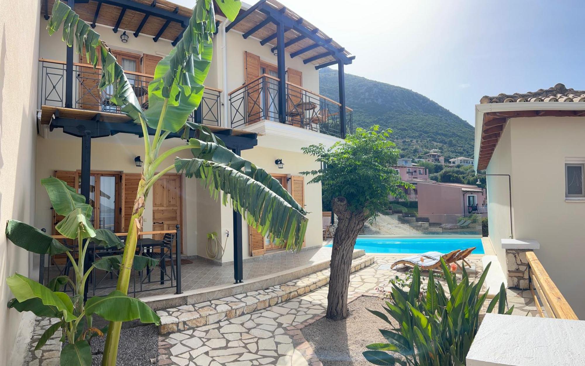 Villa Saint George นิเกียนา ภายนอก รูปภาพ