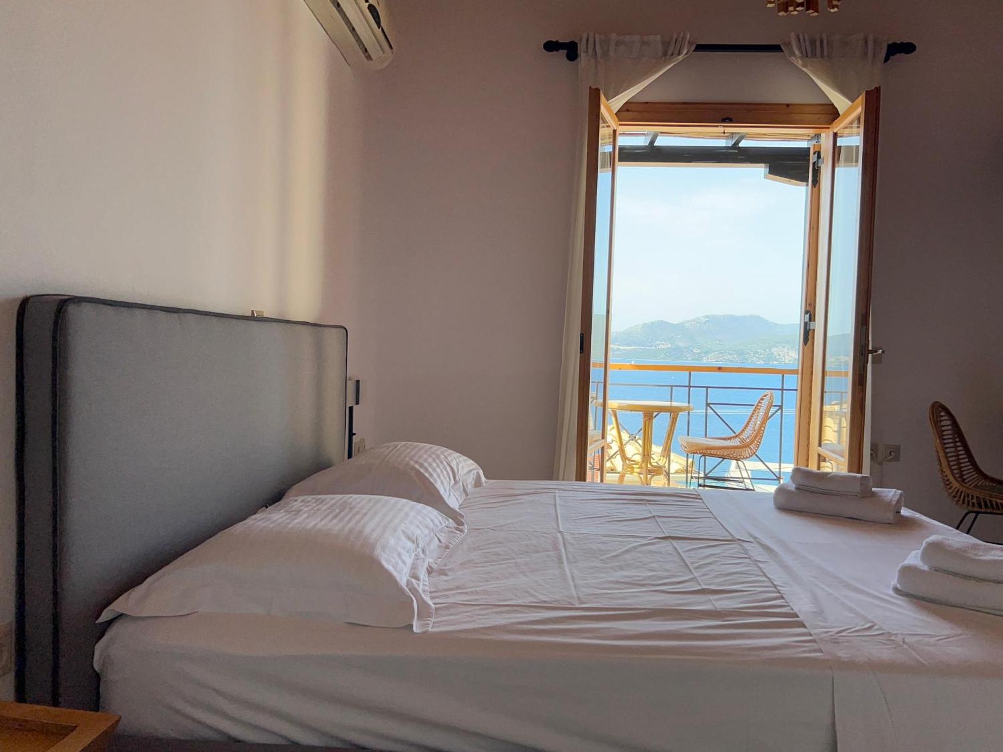 Villa Saint George นิเกียนา ภายนอก รูปภาพ