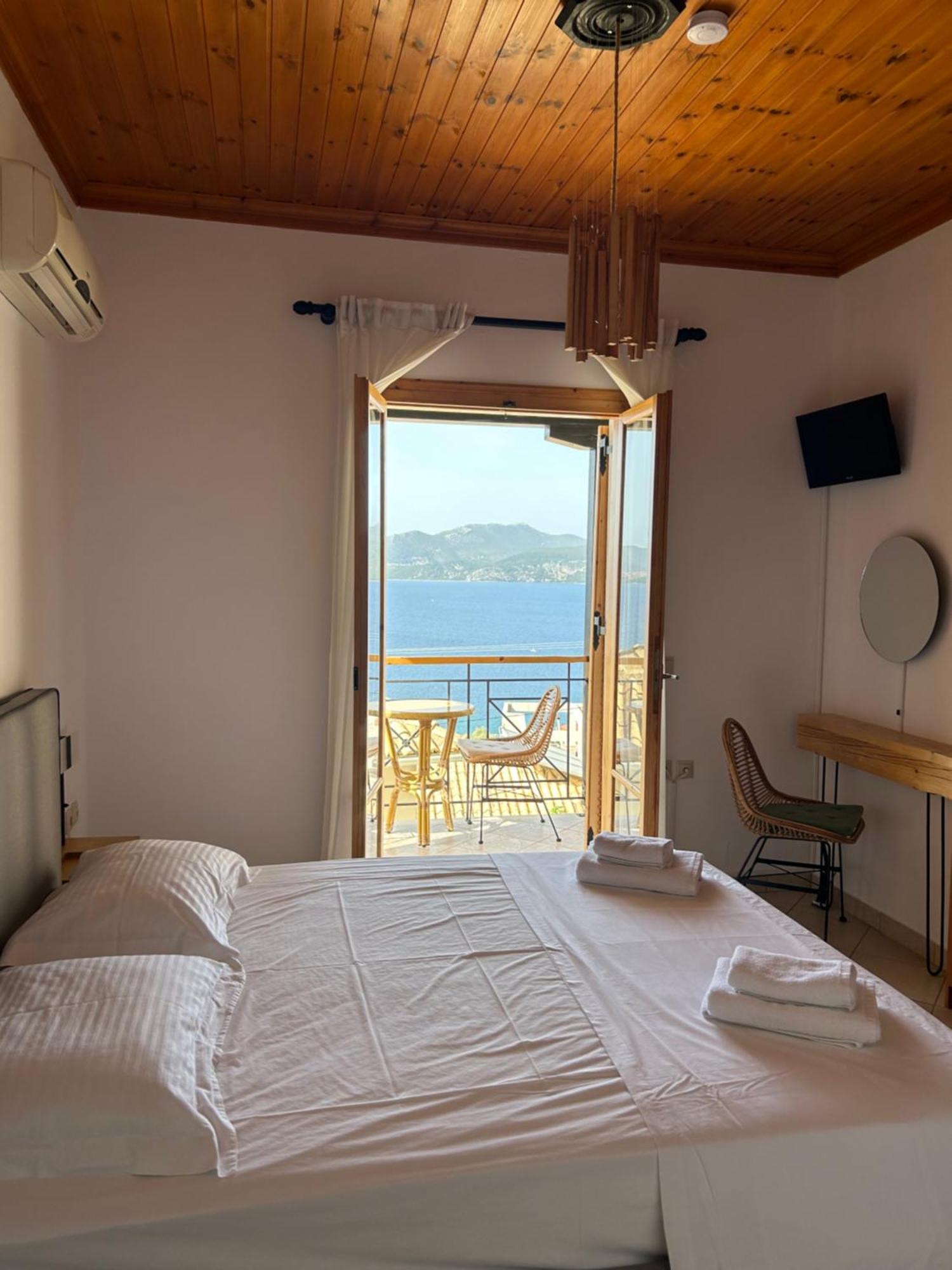 Villa Saint George นิเกียนา ภายนอก รูปภาพ
